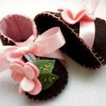Baby Girl Booties Made With Chocolate Brown Felt..